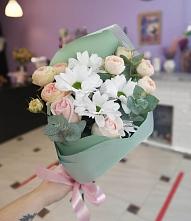 Букет цветов из:  Хризантемы и Розы #REPLACE_PRED# Кизеле