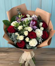 Букет цветов из:  Розы и Альстромерии в Кизеле