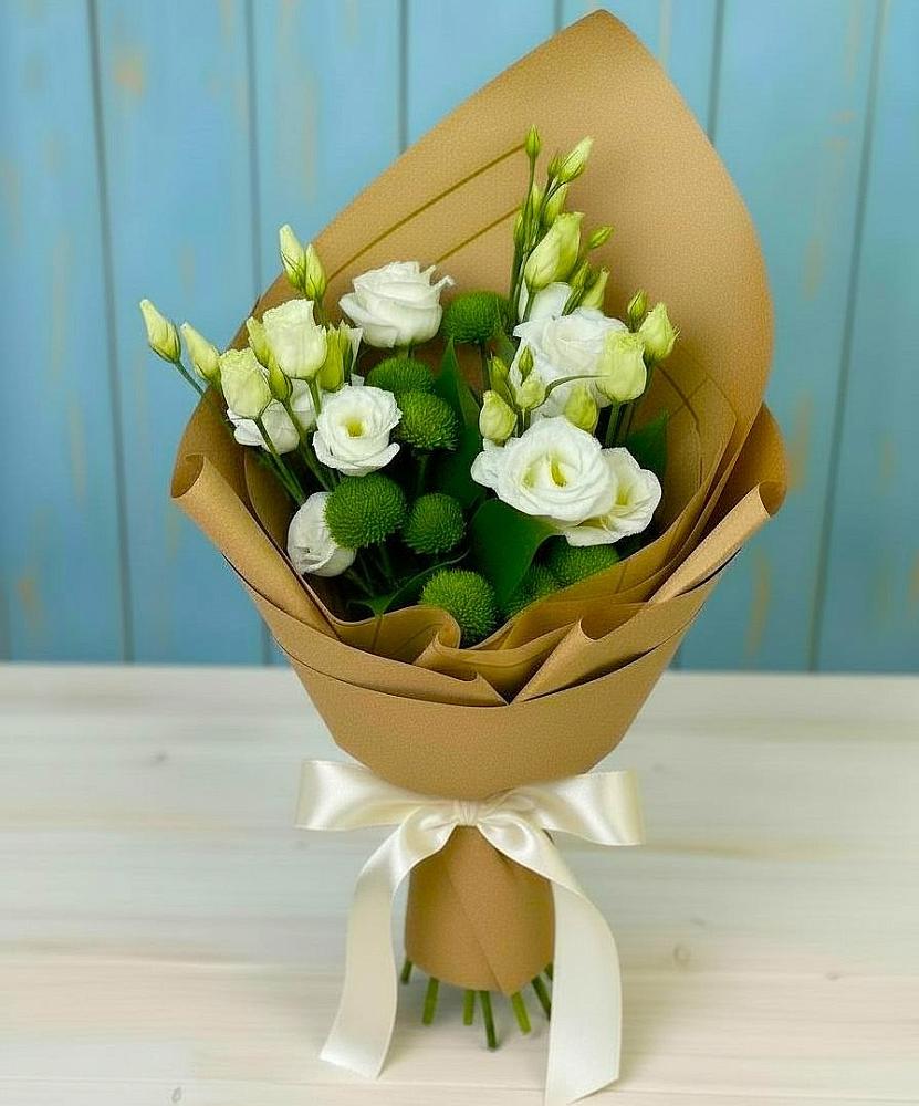 Букет цветов из: Хризантемы и Лизиантусы в Кизеле