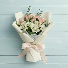 Букет цветов из:  Альстромерии #REPLACE_PRED# Кизеле