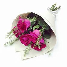 Букет цветов из:  Розы в Кизеле