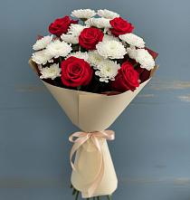 Букет цветов из:  Розы и Хризантемы в Кизеле