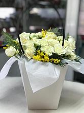 Цветочная композиция из Розы  в Кизеле