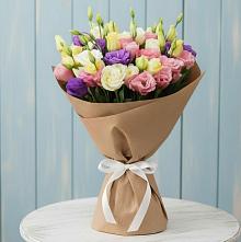 Букет цветов из:  Лизиантусы в Кизеле